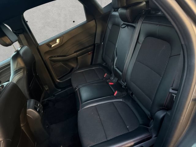Certified 2024 Ford Escape ST-Line AWD/4WD image 23