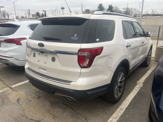 Certified 2018 Ford Explorer Limited w/ Ford Safe & Smart Package FWD image 3