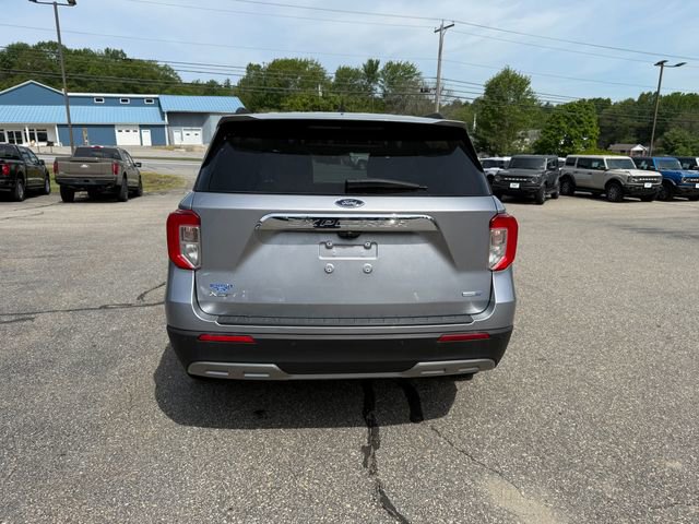 Certified 2022 Ford Explorer XLT w/ Equipment Group 202A AWD/4WD image 26