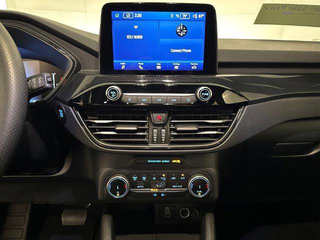 Certified 2025 Ford Escape ST-Line image 24