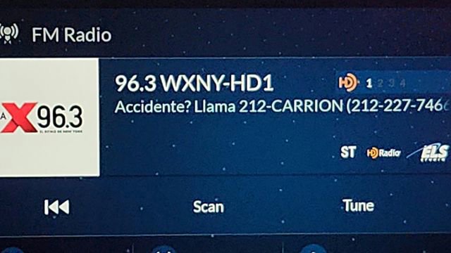 Used 2023 Acura TLX w/ Technology Package image 13