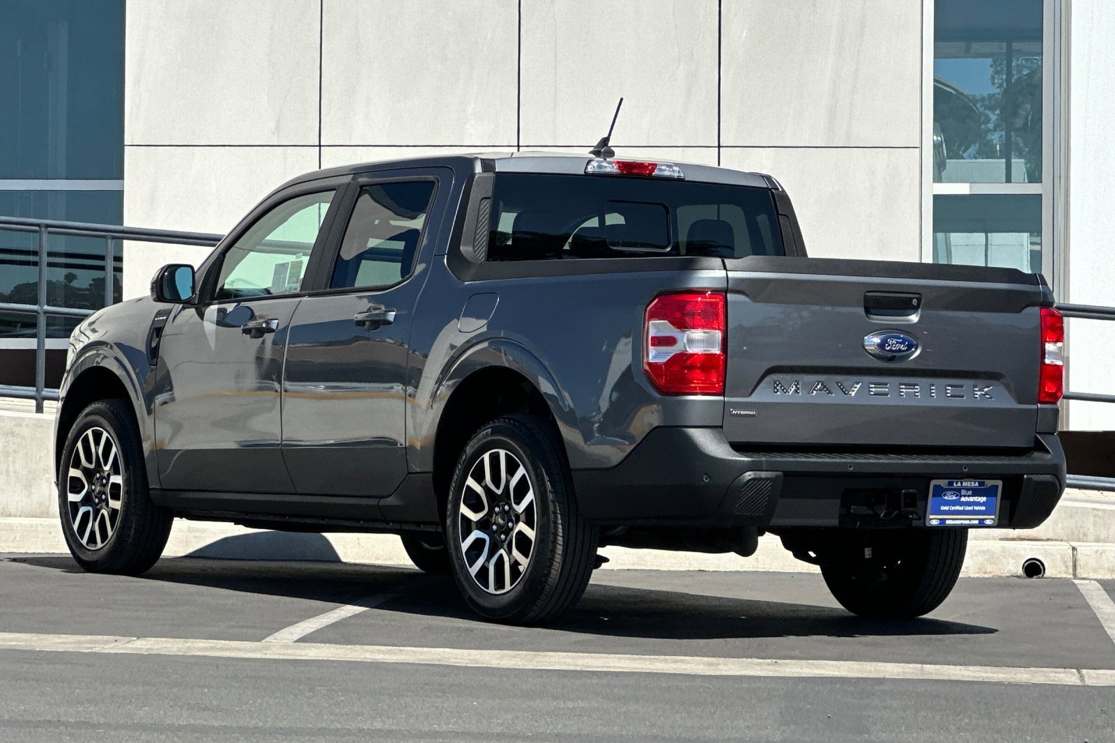 Certified 2024 Ford Maverick Lariat image 5