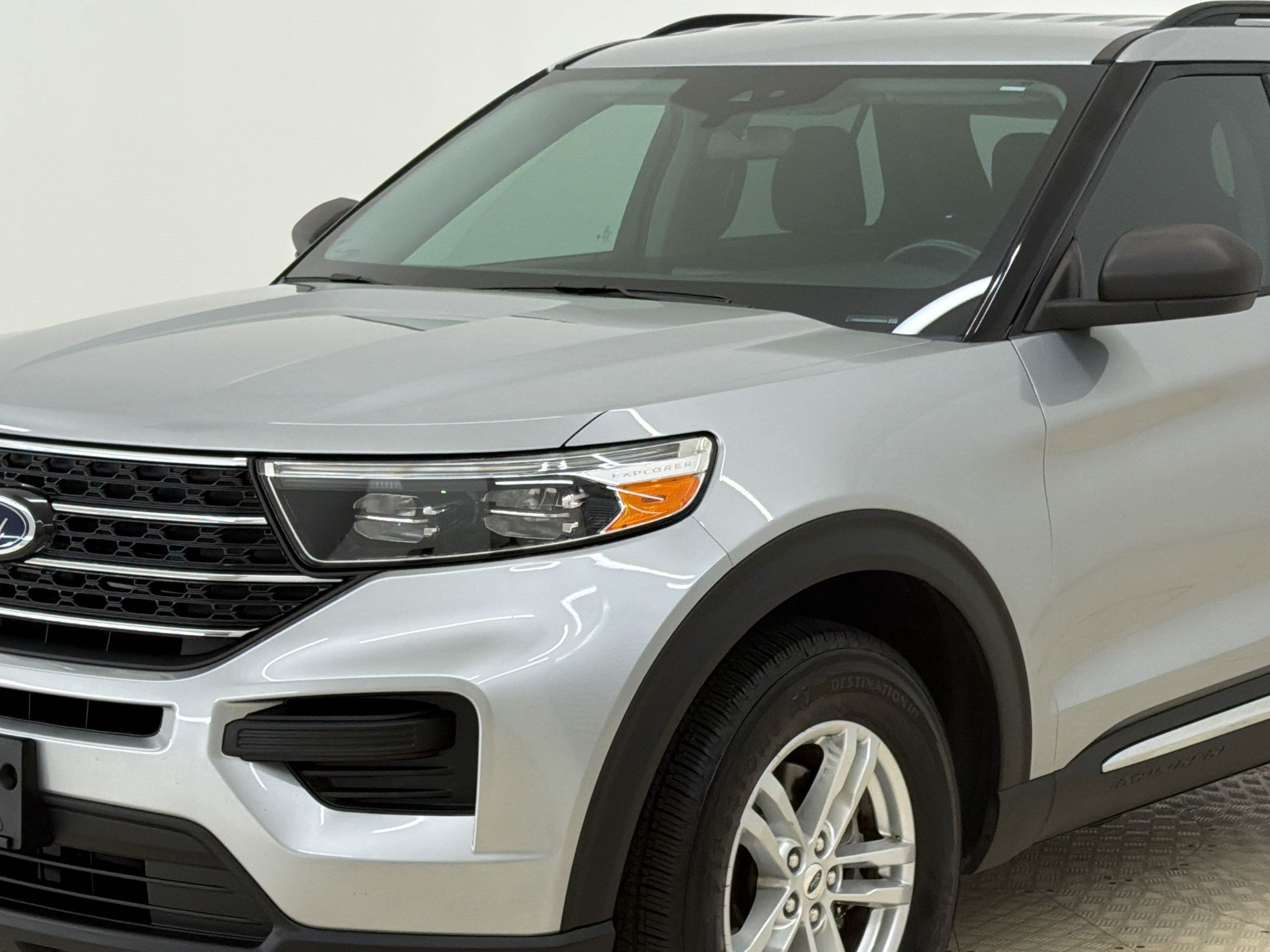 Certified 2021 Ford Explorer XLT w/ Class III Trailer Tow Package AWD/4WD image 24