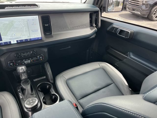 Certified 2024 Ford Bronco Outer Banks w/ Sasquatch Package AWD/4WD image 16