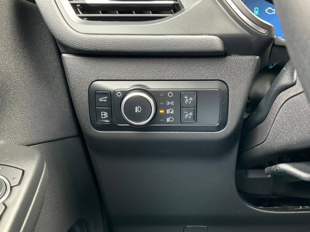Certified 2024 Ford Escape SE w/ PHEV Premium Package FWD image 44