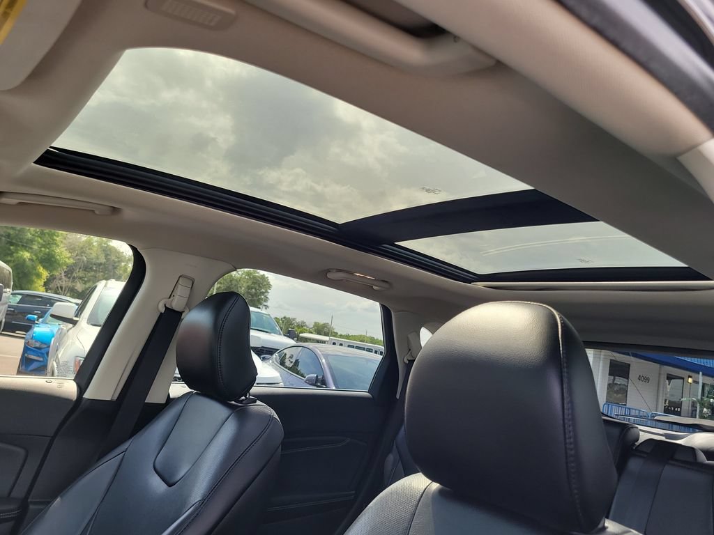 Certified 2019 Ford Edge Titanium w/ Equipment Group 301A FWD image 20
