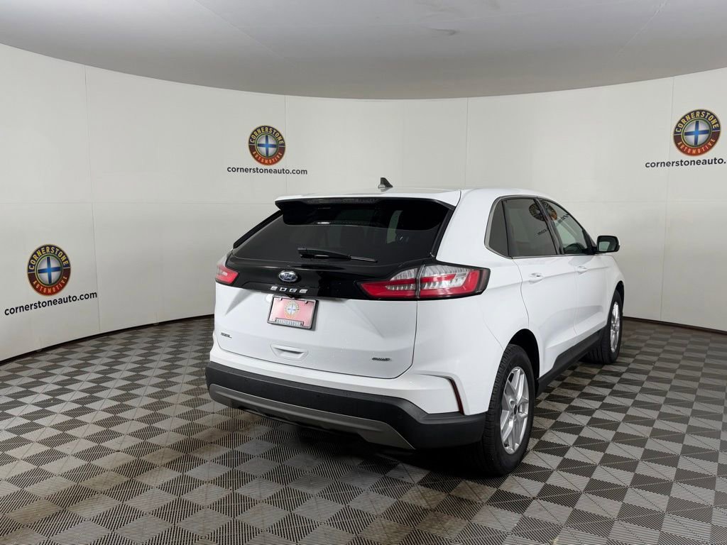 Certified 2024 Ford Edge SEL AWD/4WD image 18