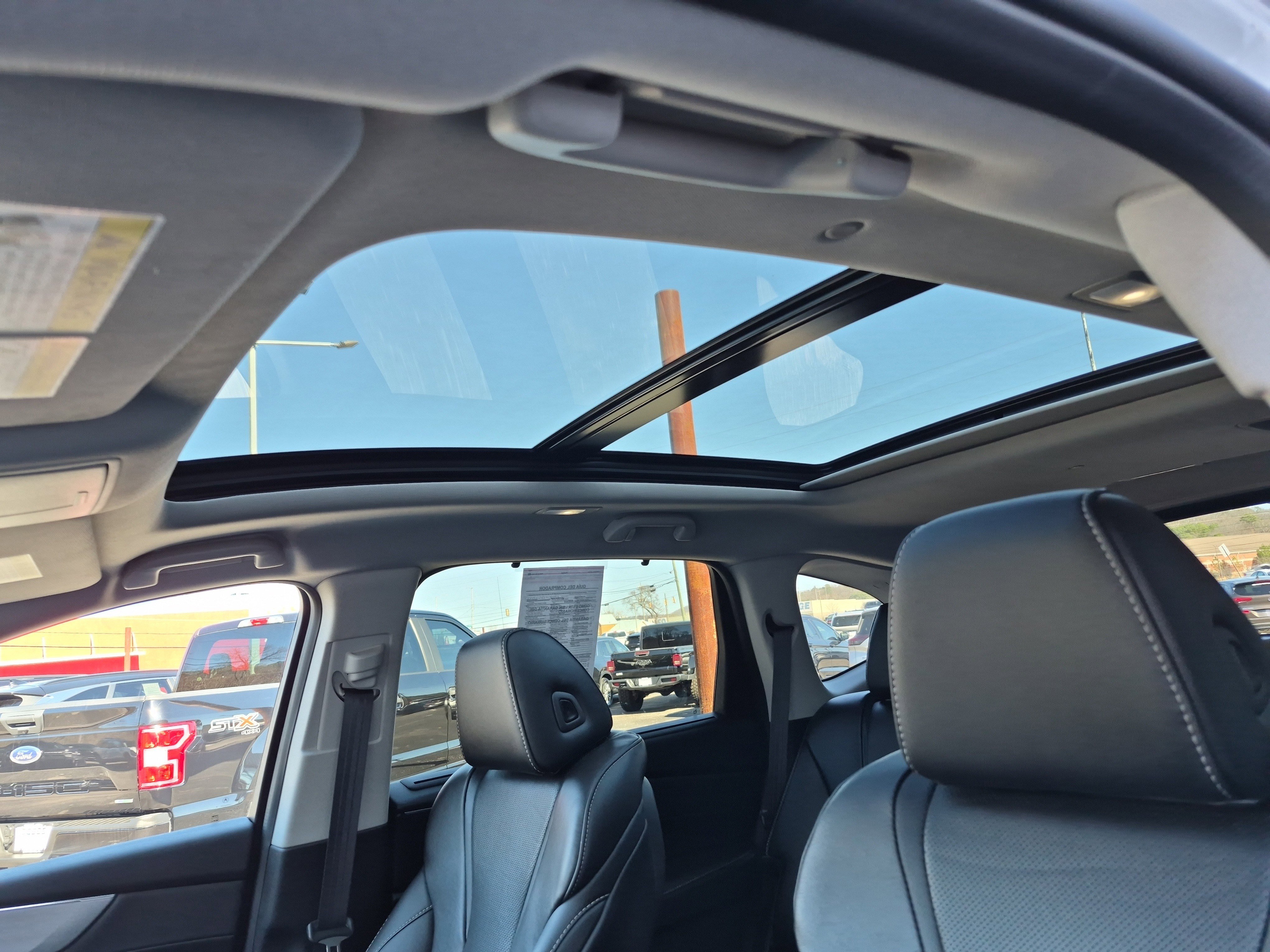 Used 2023 Acura MDX SH-AWD w/ Technology Package image 8