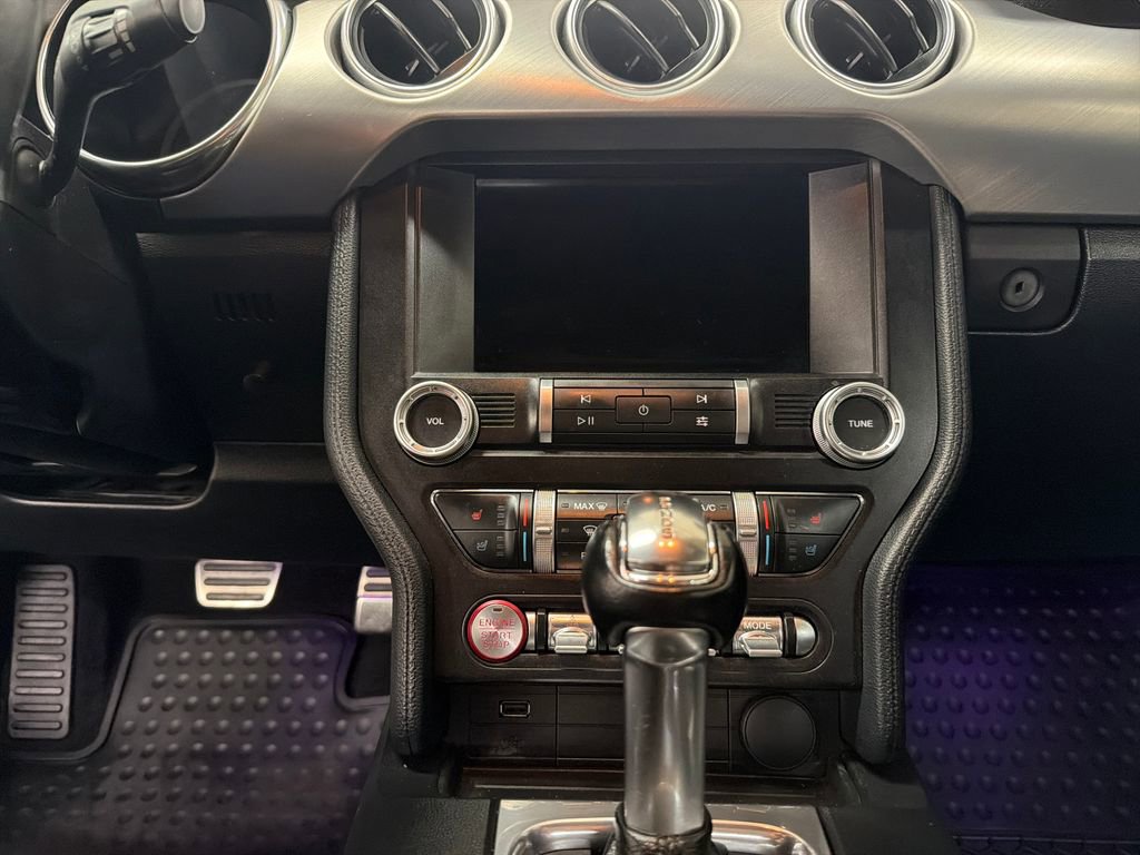 Certified 2019 Ford Mustang Premium RWD image 23