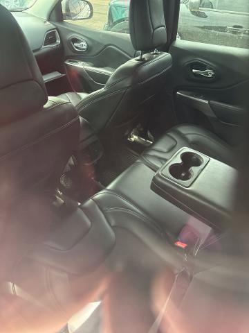 Used 2021 Jeep Cherokee Latitude Plus image 6