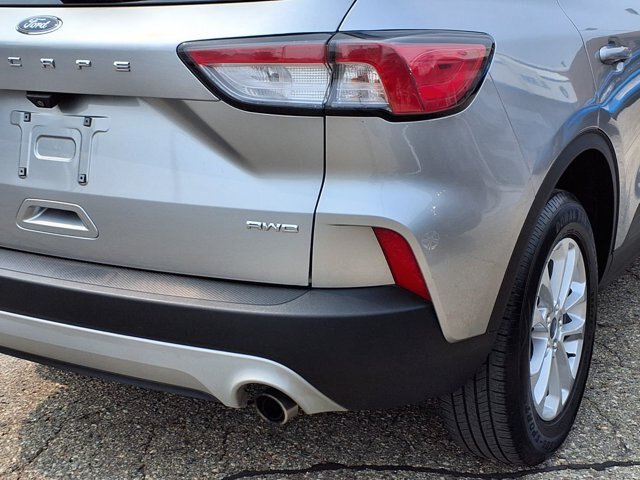 Certified 2022 Ford Escape SE w/ Cold Weather Package AWD/4WD image 21