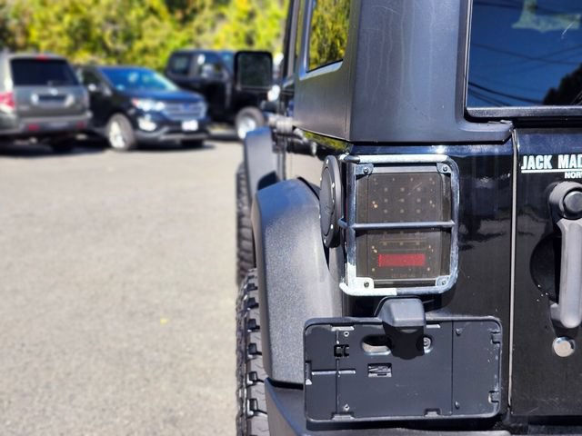 Used 2017 Jeep Wrangler Unlimited Sport AWD/4WD image 9