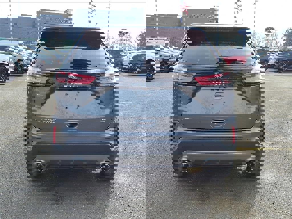 Certified 2024 Ford Edge Titanium image 4