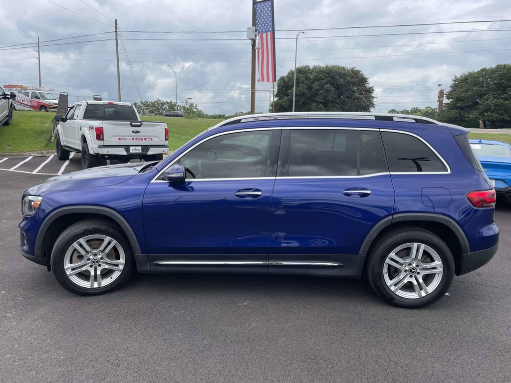 Used 2020 Mercedes-Benz GLB 250 4MATIC w/ Premium Package image 6