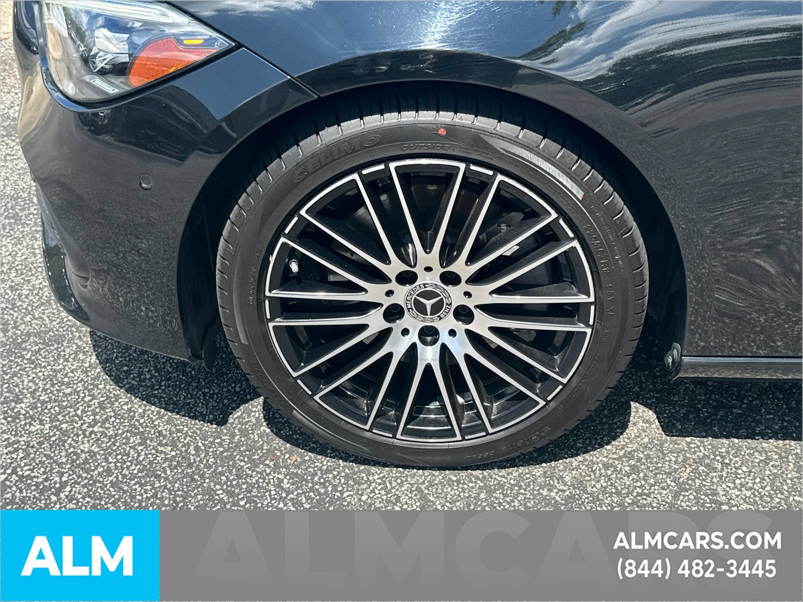 Used 2025 Mercedes-Benz C 300 Sedan image 12
