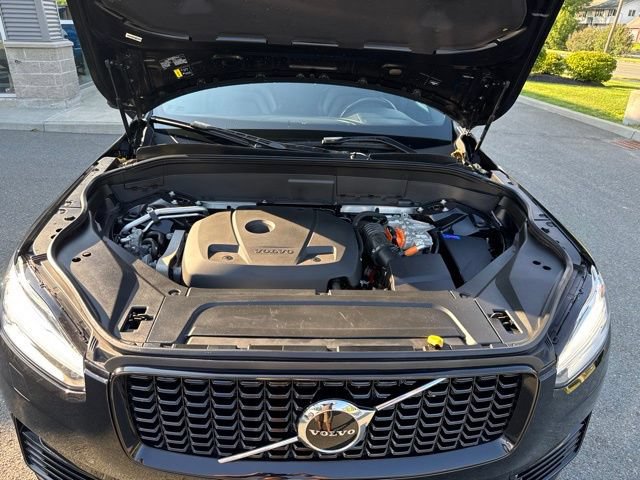 Used 2021 Volvo XC90 T8 R-Design AWD/4WD image 19