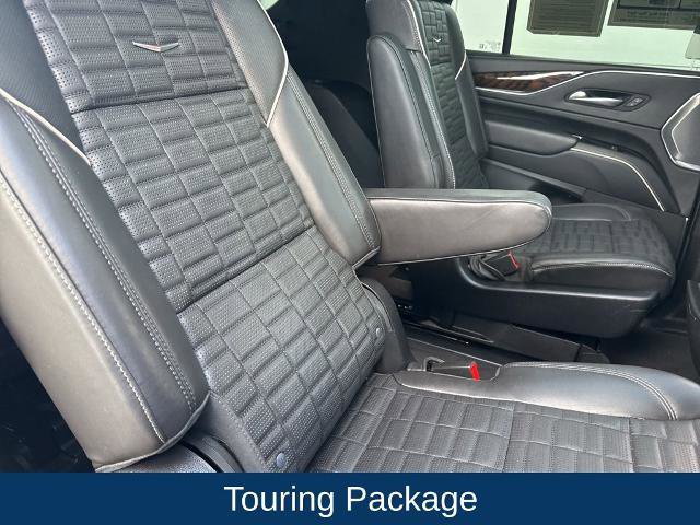 Used 2023 Cadillac Escalade Premium Luxury Platinum image 33