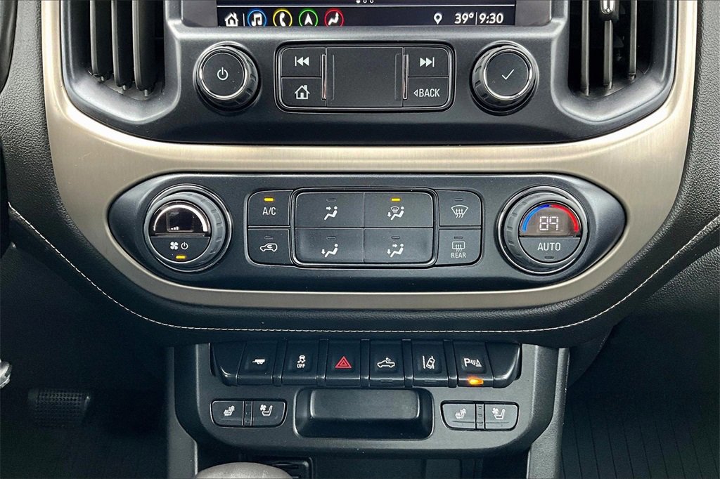 Used 2022 GMC Canyon Denali image 32