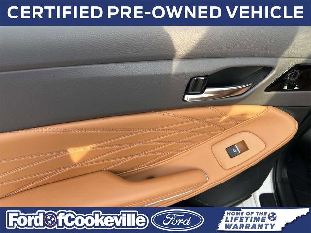 Used 2022 Toyota Avalon Limited image 14