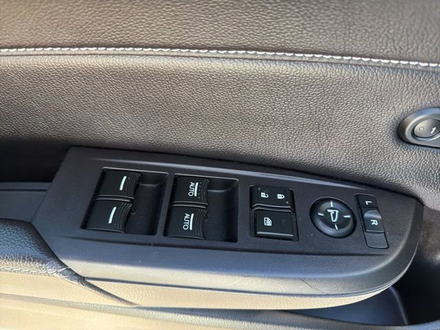 Used 2022 Acura ILX w/ Premium Package image 17
