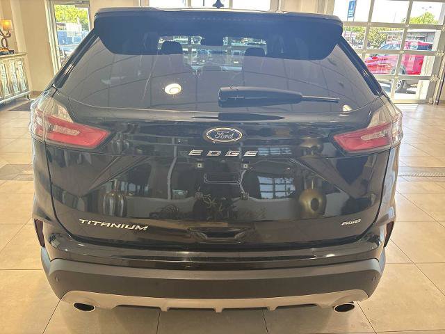 Certified 2022 Ford Edge Titanium w/ Equipment Group 301A AWD/4WD image 4