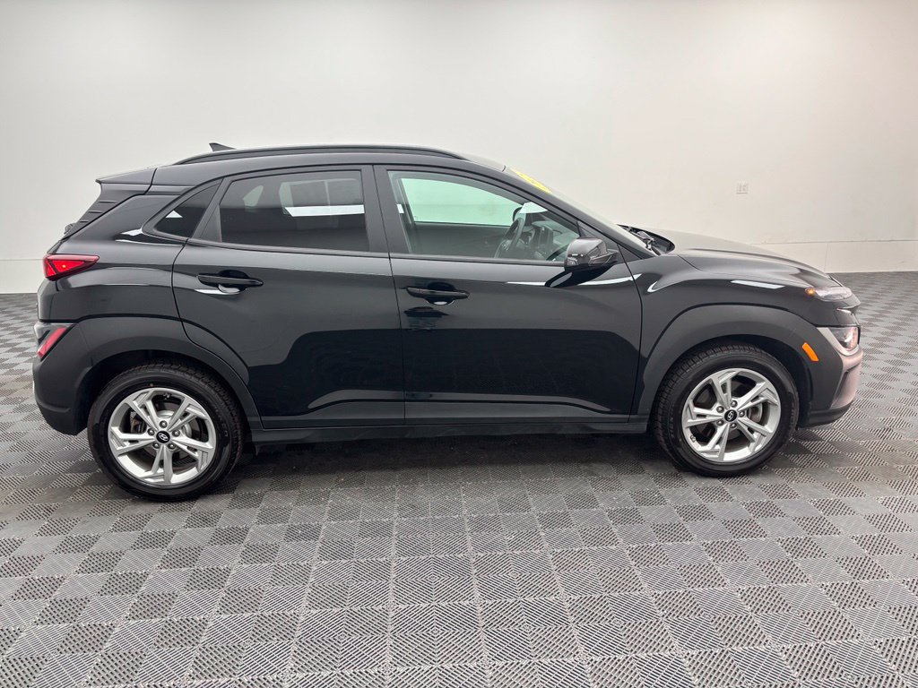 Used 2023 Hyundai Kona SEL w/ Cargo Package AWD/4WD image 7