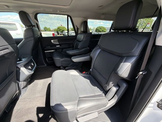 Certified 2025 Ford Expedition Max Platinum AWD/4WD image 28