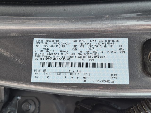 Certified 2025 Ford F350 XLT w/ 360-Degree Camera Package AWD/4WD image 35