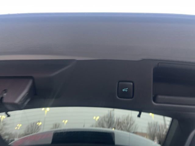 Certified 2022 Ford Escape SEL w/ SEL Stealth AWD Package image 14