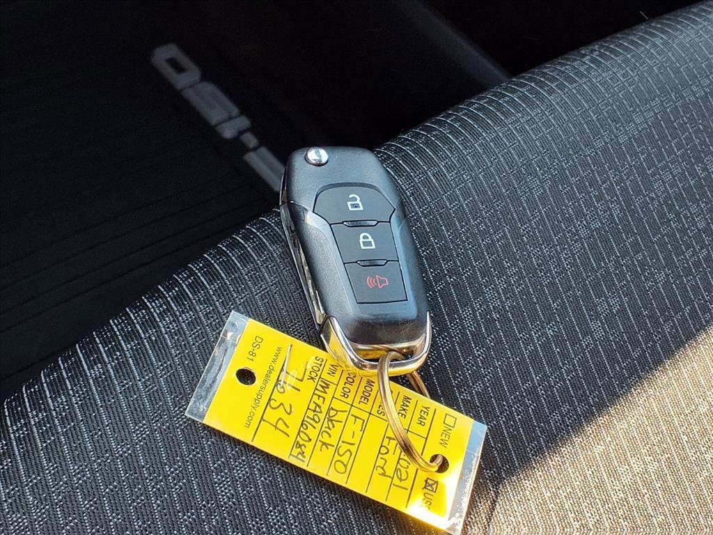 Certified 2021 Ford F150 XLT w/ Equipment Group 301A Mid image 22