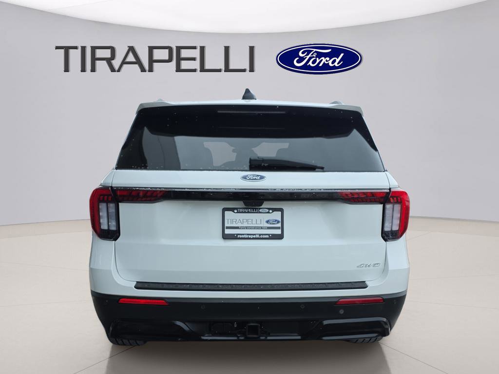 Certified 2025 Ford Explorer ST-Line w/ ST-Line Street Pack image 4