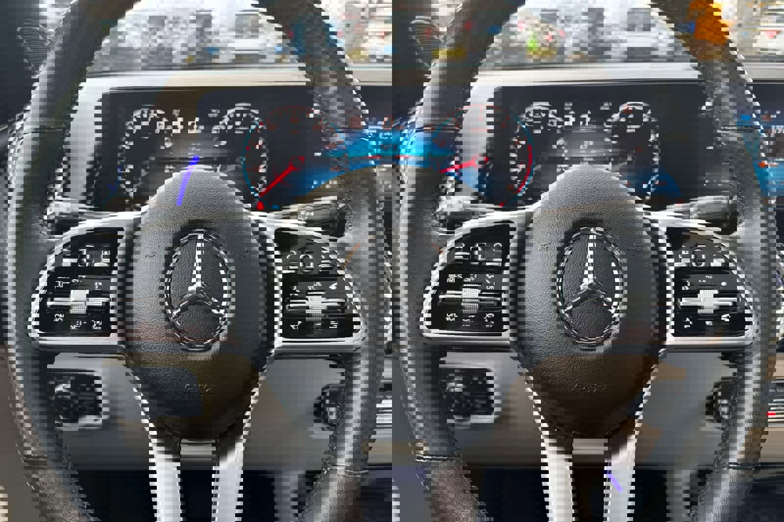 Used 2023 Mercedes-Benz GLB 250 GLB 250 image 24