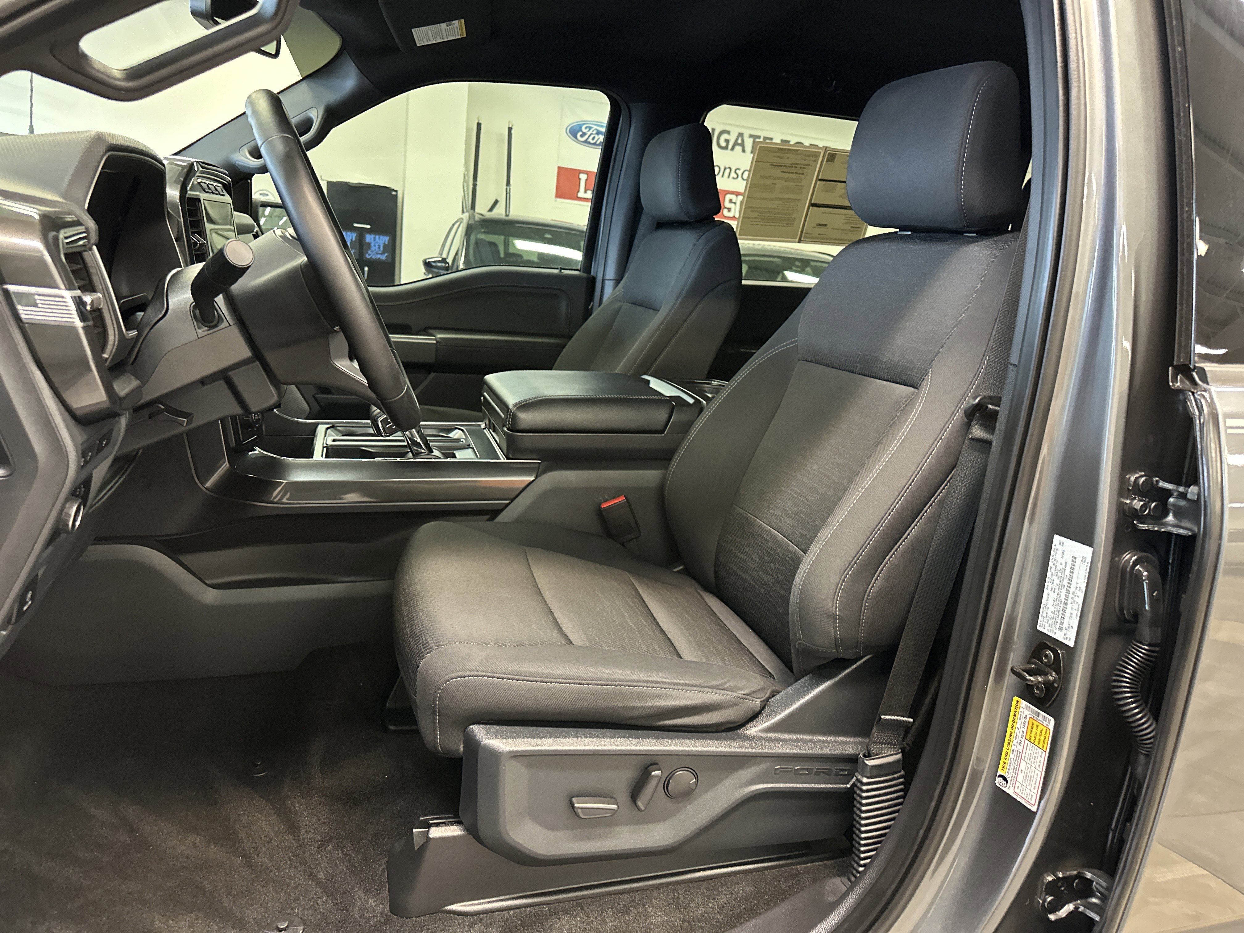 Certified 2023 Ford F150 XLT w/ Equipment Group 302A High image 4