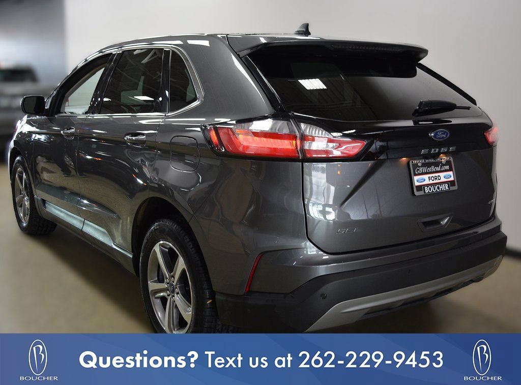 Certified 2022 Ford Edge SEL w/ Convenience Package AWD/4WD image 4