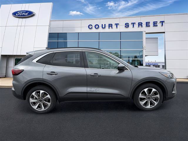Certified 2023 Ford Escape Platinum AWD/4WD image 6
