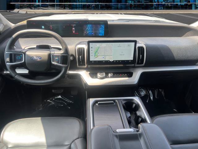 Certified 2025 Ford Expedition Active RWD image 14