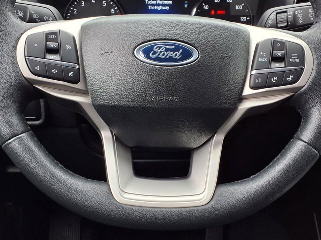 Certified 2023 Ford Explorer XLT w/ Equipment Group 202A AWD/4WD image 16