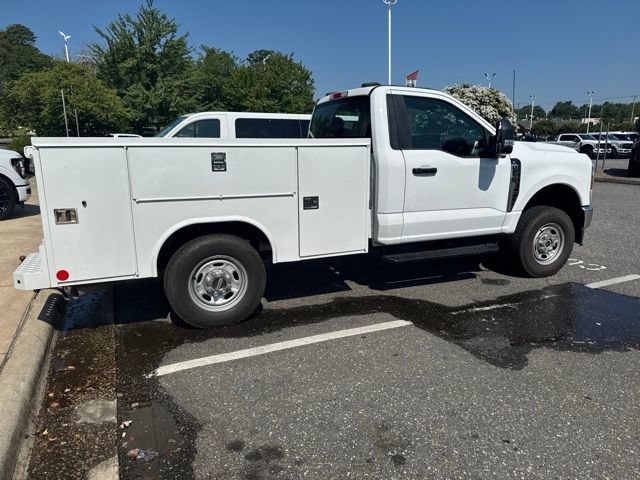 Certified 2024 Ford F250 XL w/ Snow Plow Prep Package AWD/4WD image 6