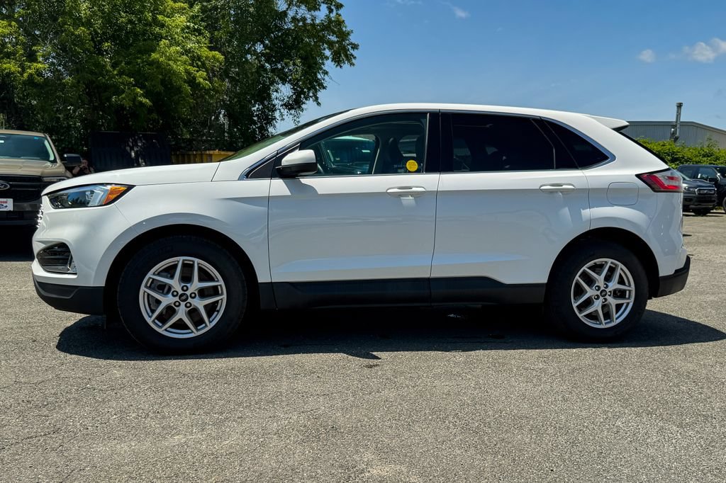 Certified 2023 Ford Edge SEL w/ Convenience Package AWD/4WD image 6