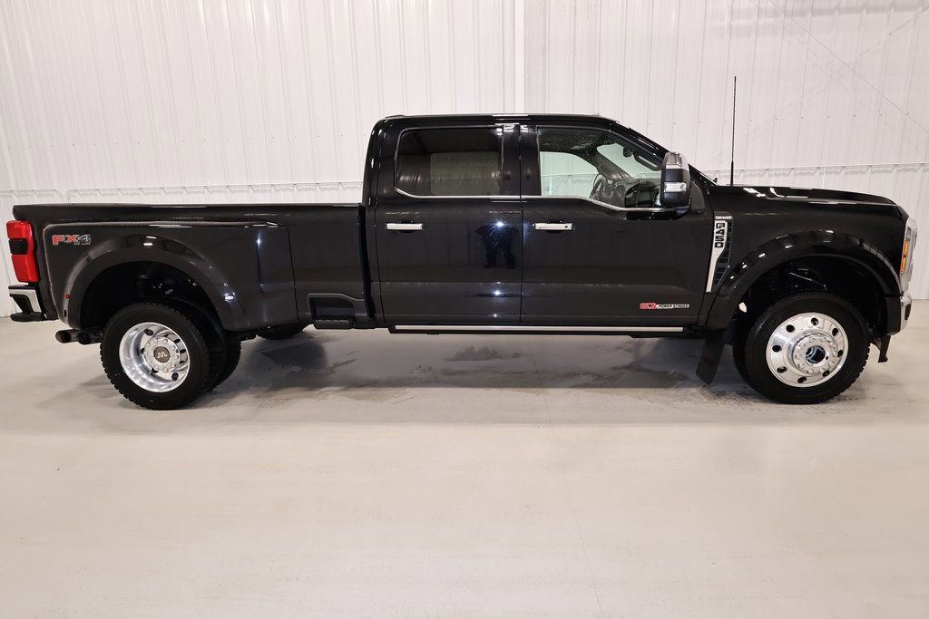 Certified 2023 Ford F450 King Ranch w/ Chrome Package image 9