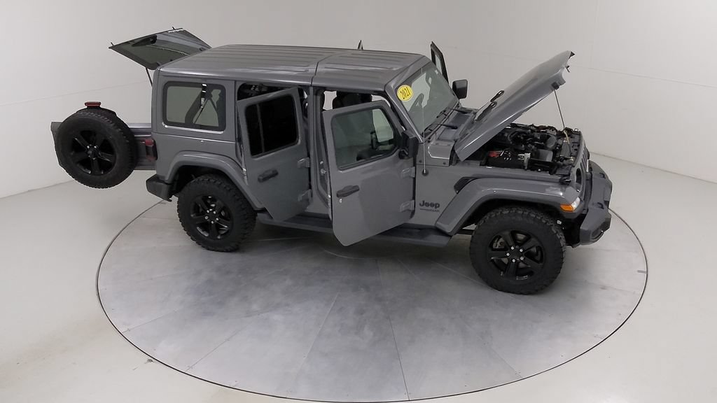 Used 2021 Jeep Wrangler Unlimited Sahara AWD/4WD image 47