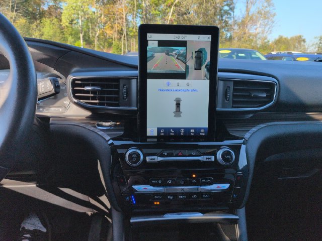 Certified 2023 Ford Explorer Limited w/ Limited Technology Package AWD/4WD image 40