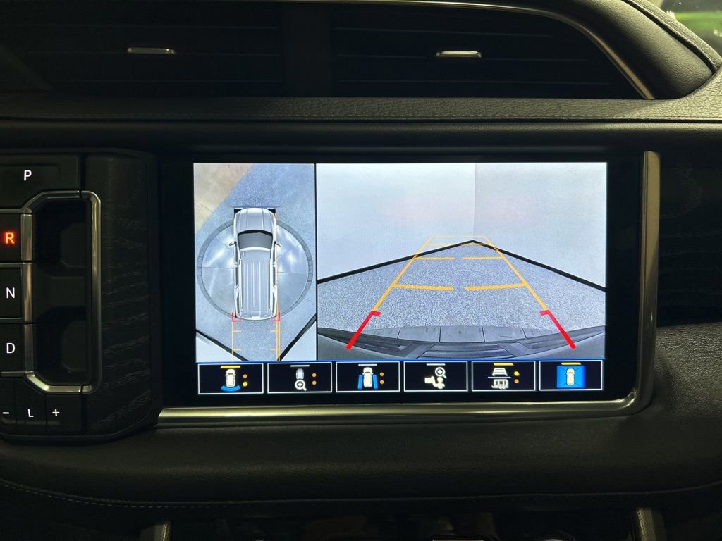 Used 2021 GMC Yukon Denali w/ Denali Premium Package image 21