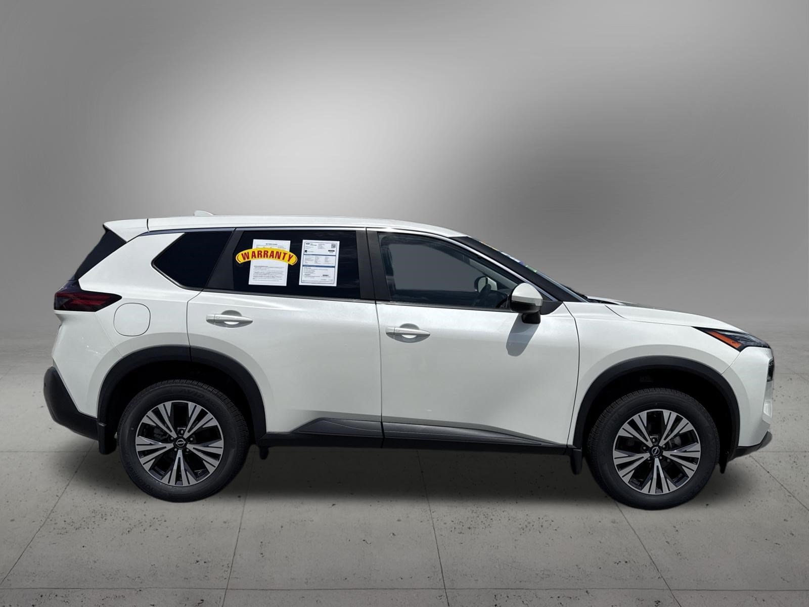 Used 2023 Nissan Rogue SV AWD/4WD image 5
