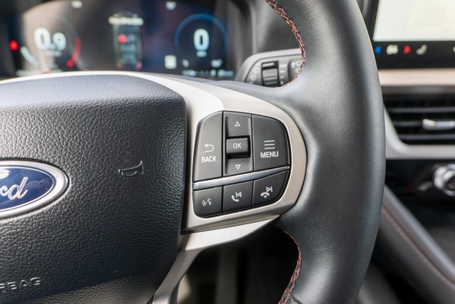 Certified 2025 Ford Explorer Active AWD/4WD image 22