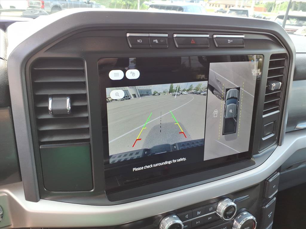 Certified 2023 Ford F150 Lightning XLT AWD/4WD image 15