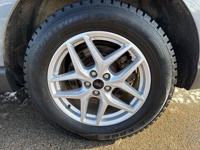 Certified 2023 Ford Edge SEL image 6