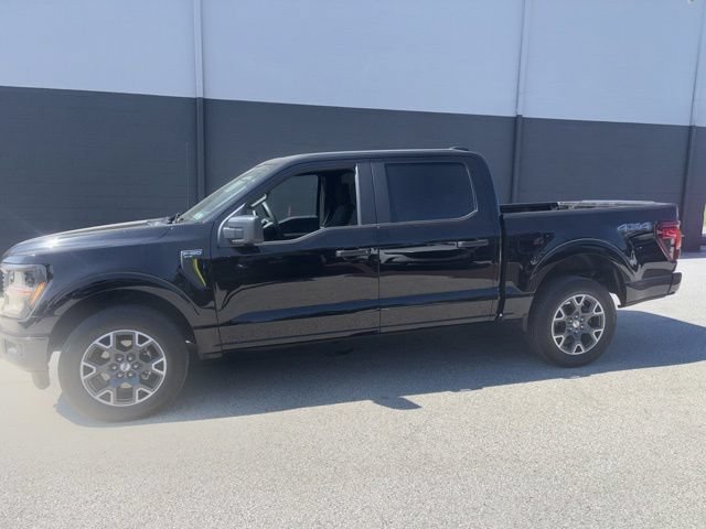 Certified 2025 Ford F150 STX w/ Equipment Group 200A AWD/4WD image 5