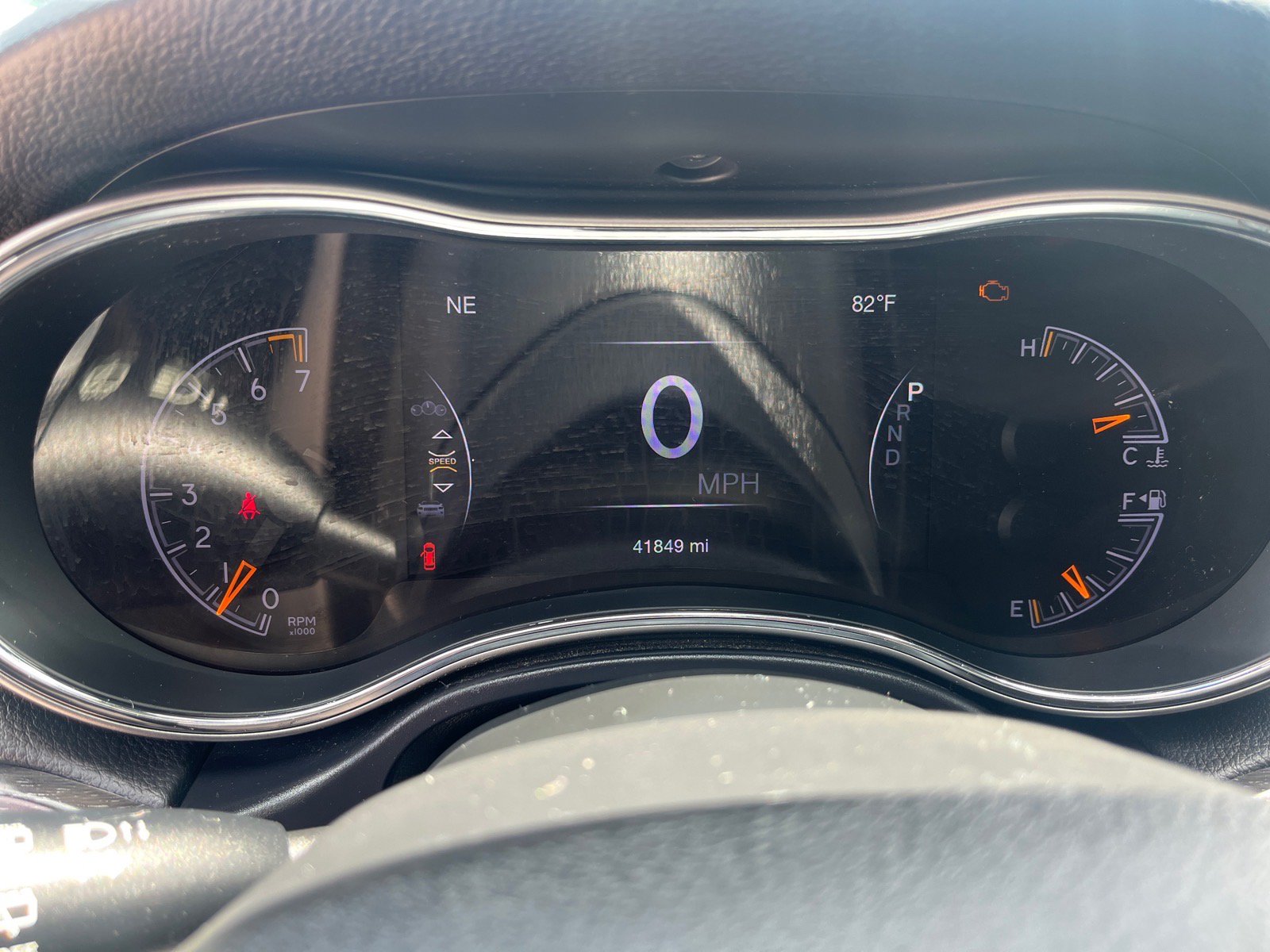 Used 2018 Jeep Grand Cherokee Altitude AWD/4WD image 8