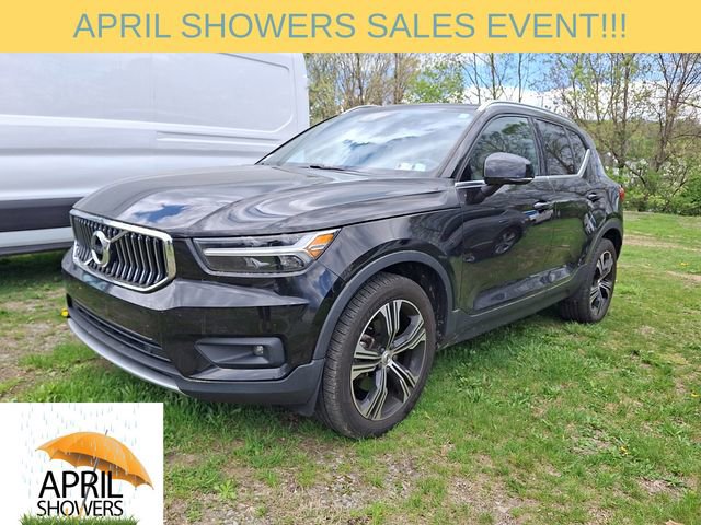 Used 2021 Volvo XC40 T5 Inscription w/ Climate Package AWD/4WD image 3